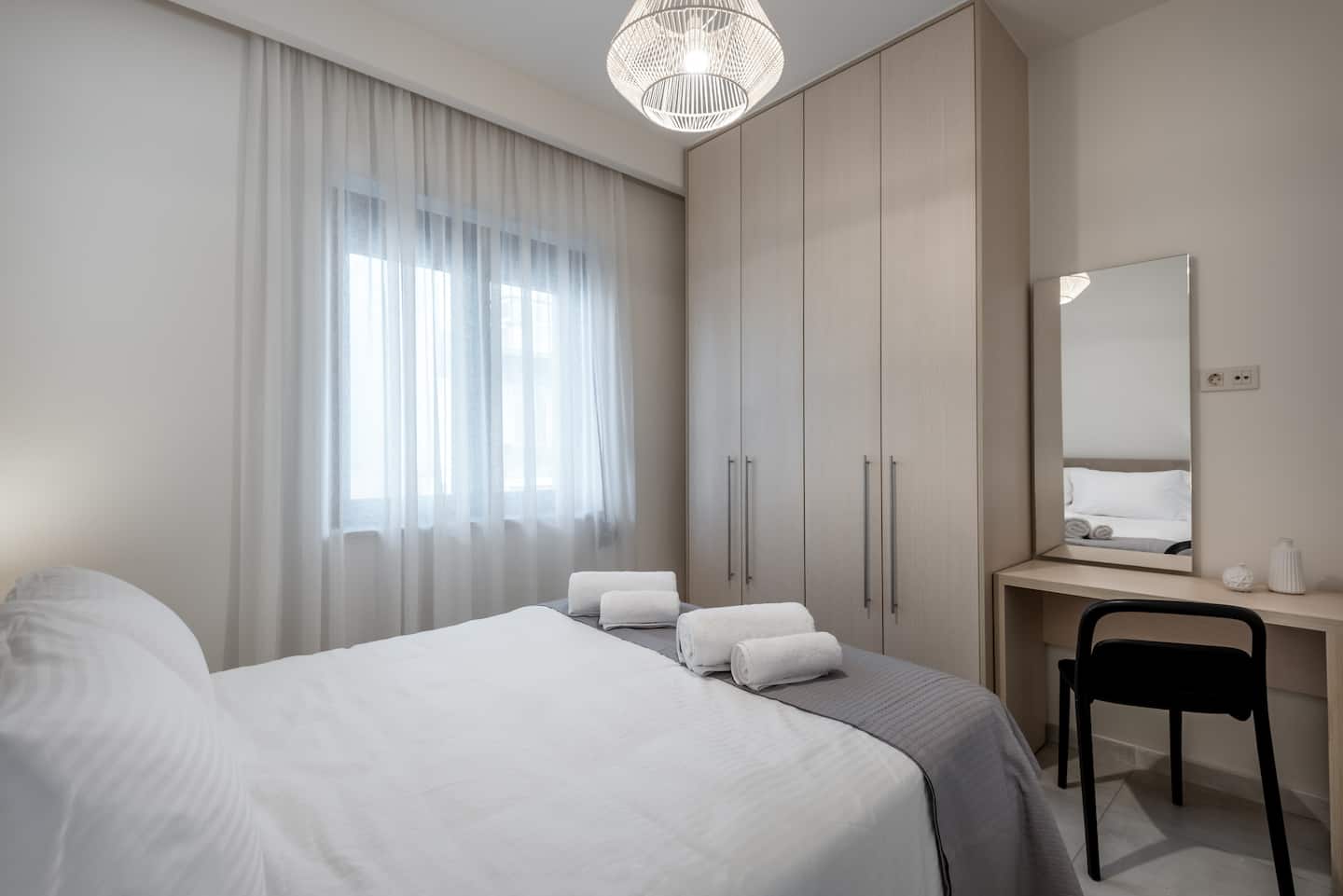 5ea77393-a2e8-40f1-bdb4-5e7e40c8393b