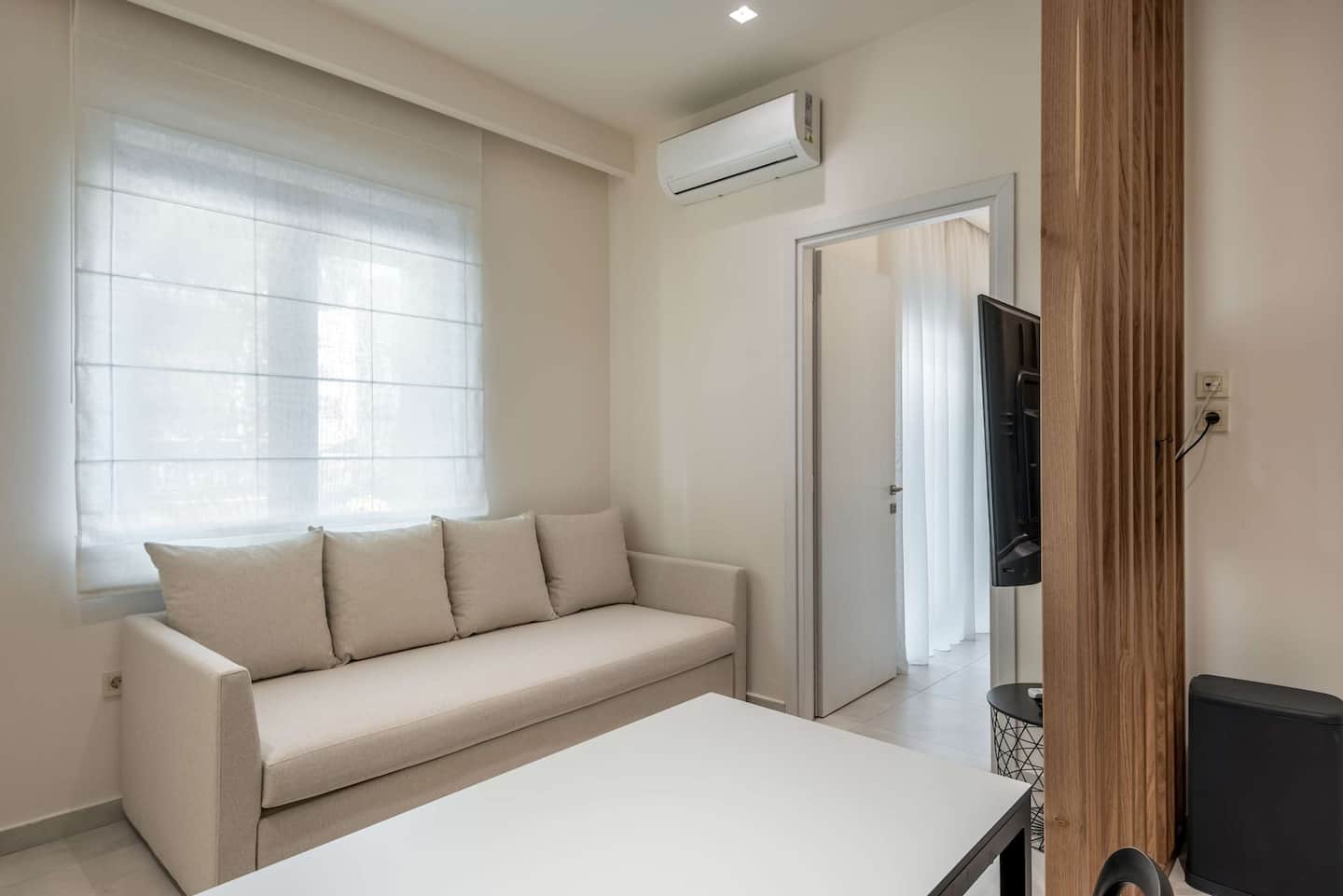 99c3799a-f404-4c64-aff4-ff6ebd9b460b